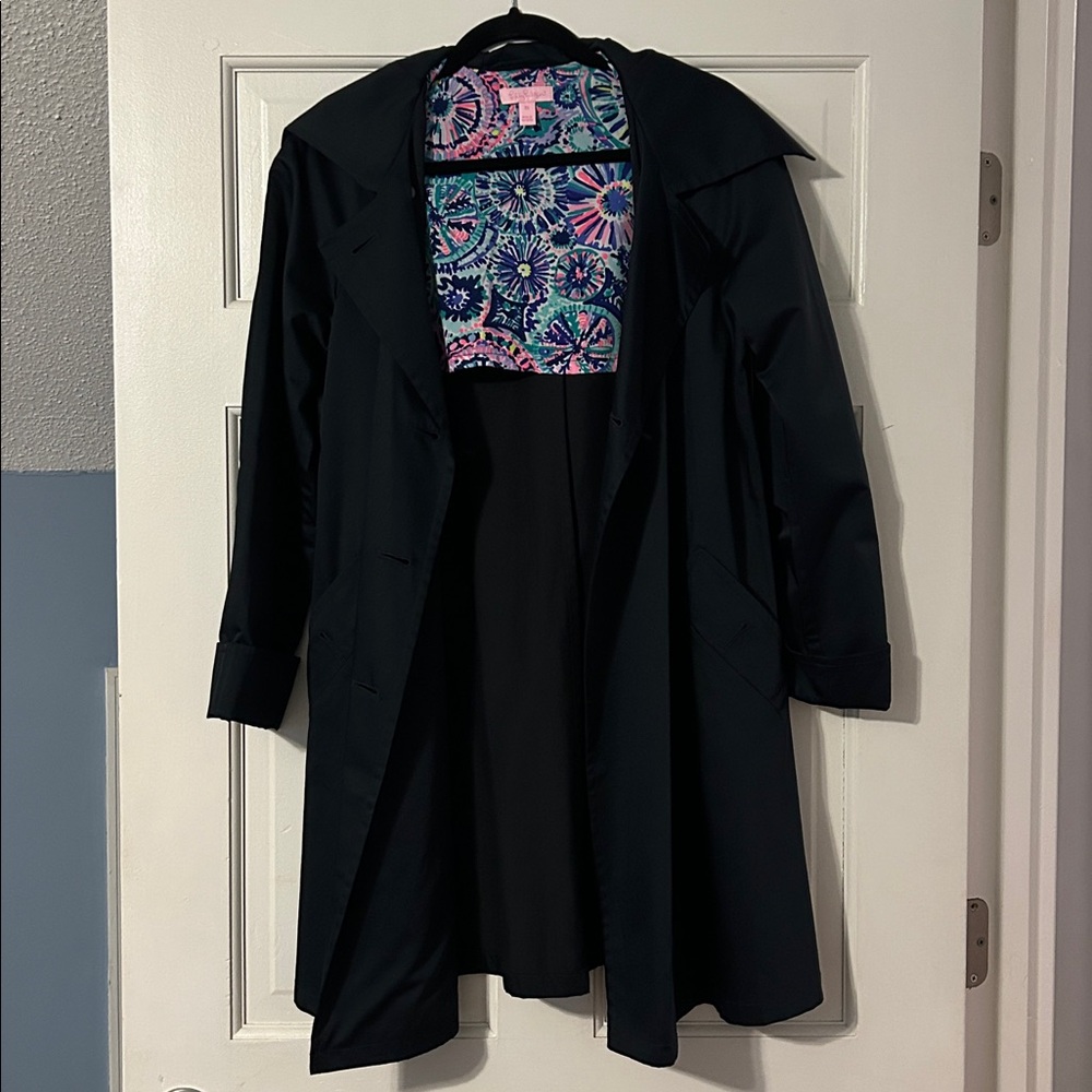 Lilly Pulitzer Black Trench Coat with Multicolor Pattern Inside